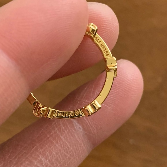 NWOT Disney Mickey Mouse & Minnie Mouse Sparkling Eternity Ring Size US 6, 7 & 8 - Picture 10 of 11